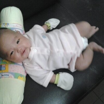 Profile Picture of Julia Lay (@LayJulia) on Twitter