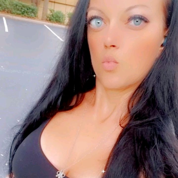 Profile Picture of Tanya Hebert (@tanyahebert37) on Tiktok