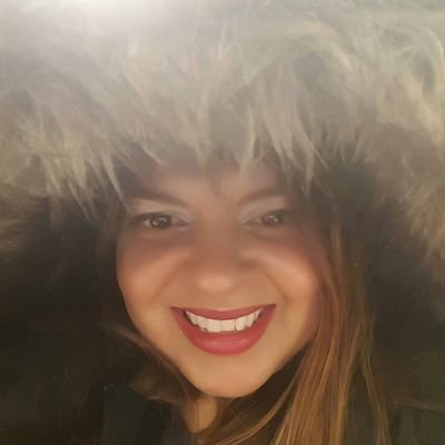 Profile Picture of Jennifer Keeler (@popcrnandscotch) on Twitter