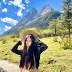 Profile Picture of vivianzhao (@vivianzhaoff) on Instagram