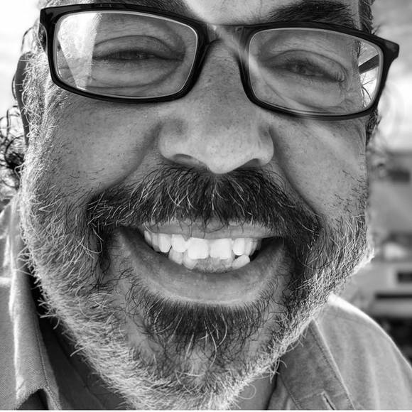 Profile Picture of Eric Ojeda (@discoojeda) on Poshmark