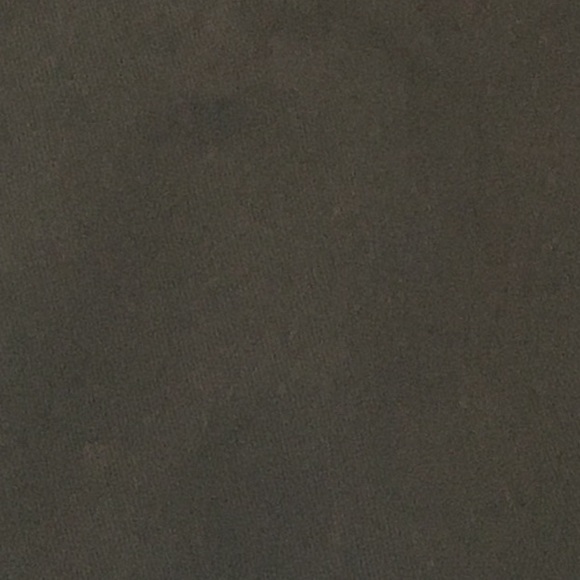 Profile Picture of Jonathan Kennedy (@jonathan13k) on Poshmark