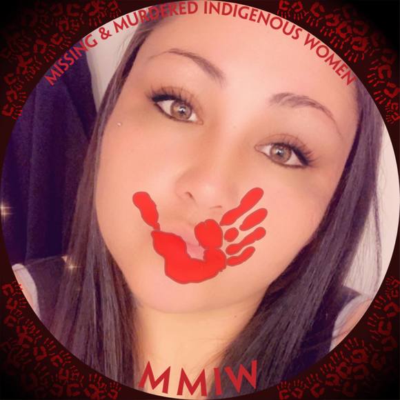 Profile Picture of Kimberly Thorpe (@kthorpe1989) on Poshmark