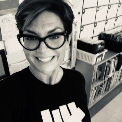 Profile Picture of Kimberly Calhoun (@gOdZeLda) on Twitter
