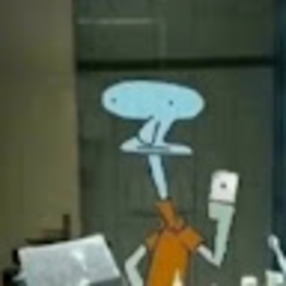 Profile Picture of Lorenzo Chaides (@lorenzochaides) on Poshmark