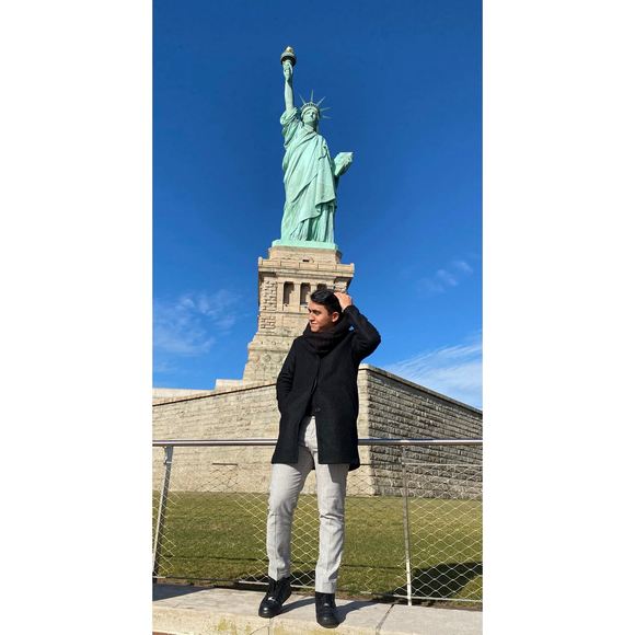 Profile Picture of Jose luis Astorga (@luisab9411) on Poshmark
