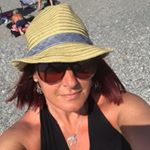 Profile Picture of Claudia Chapman (@claudia_reikilifecoach) on Instagram