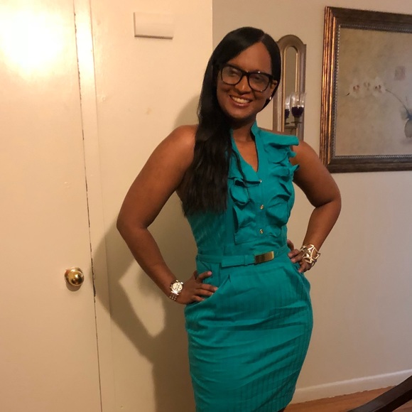 Profile Picture of Rosanna Hiraldo (@rosannahiraldo) on Poshmark