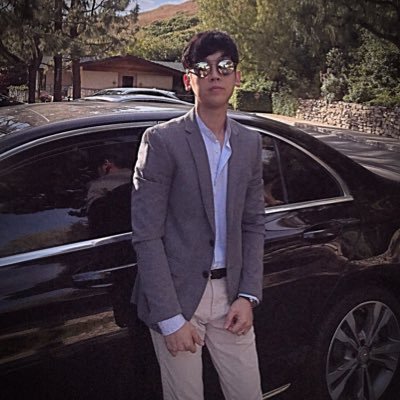 Profile Picture of A-Dee (@adeenized) on Twitter