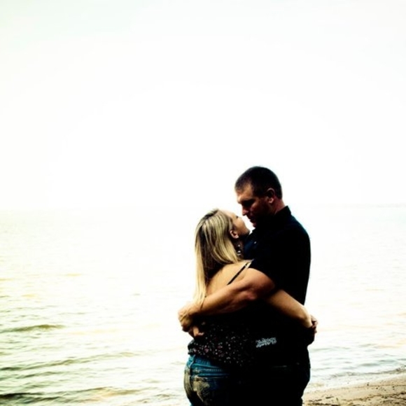 Profile Picture of Candace Mcclintock (@candacehanna84) on Poshmark