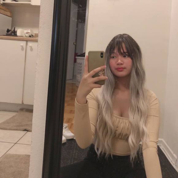 Profile Picture of Patricia mae Doblon (@doblon_p) on Poshmark