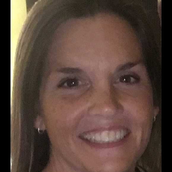 Profile Picture of Jeanine Judge (@judge19) on Poshmark