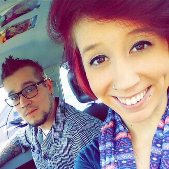 Profile Picture of Hayley Waalkens (@hwaalkens) on Poshmark