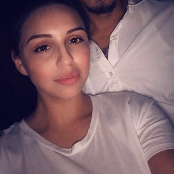 Profile Picture of Cindy Torrez (@cindymtorrez) on Poshmark