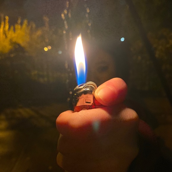 Profile Picture of Joey Wu (@livewildside) on Poshmark