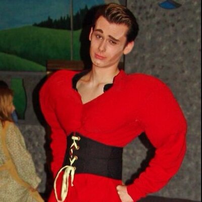 Profile Picture of Levi C. Finch (@LolaNColor) on Twitter