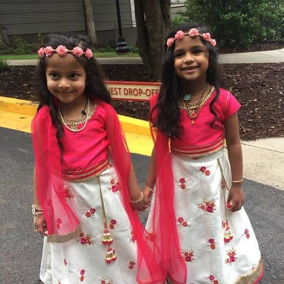 Profile Picture of Pinky Patel (@palak995) on Poshmark