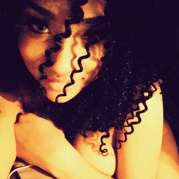 Profile Picture of Gabrielle Reddick (@gabby_12) on Poshmark
