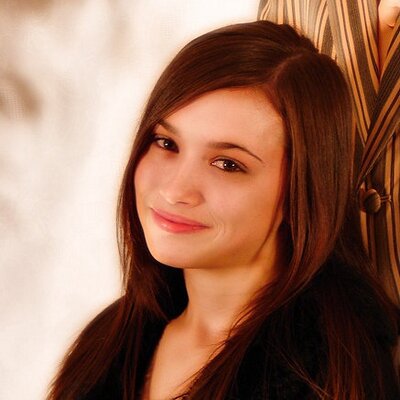 Profile Picture of Paula Douglas (@pauladouglas93) on Twitter