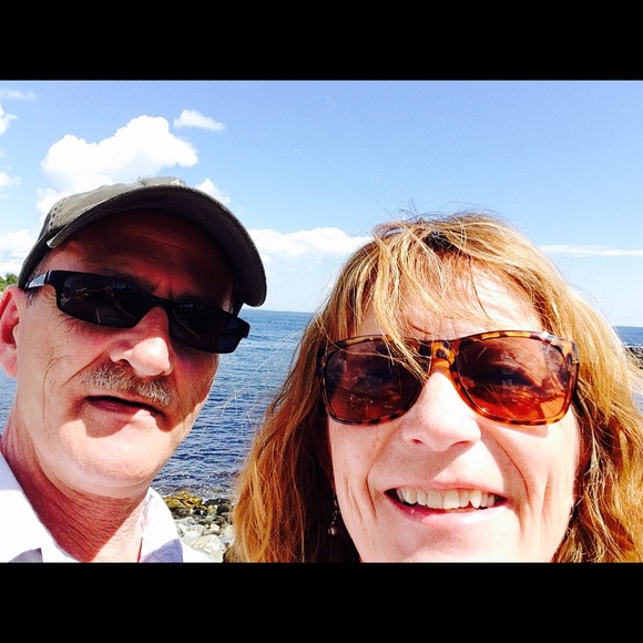 Profile Picture of Betty Nardino (@bnardino) on Poshmark