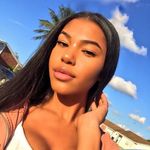 Profile Picture of Aezah🦋 (@aez.ah) on Instagram