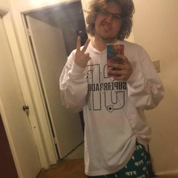 Profile Picture of Daniel Lawrence (@danielawl50) on Poshmark