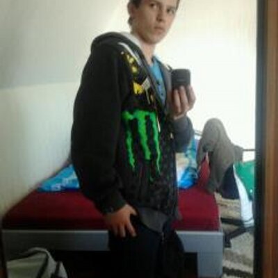 Profile Picture of Saam Daniel (@SaamDaniel) on Twitter