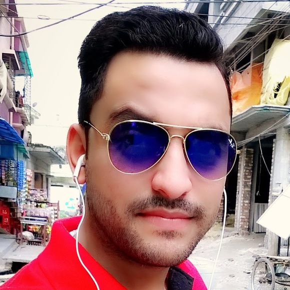 Profile Picture of Syed Abbas (@syedabbas007) on Poshmark