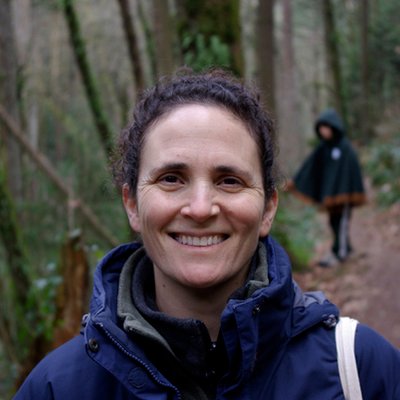 Profile Picture of Diane Jacobs (@DJZusse) on Twitter