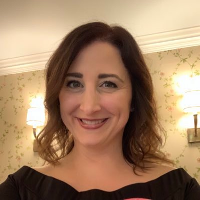 Profile Picture of Cynthia Morrissey (@cynmorrissey) on Twitter