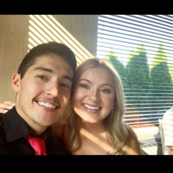 Becky Graykowski - Poshmark Profile Picture of Becky Graykowski (@beckygraykowski) on Poshmark