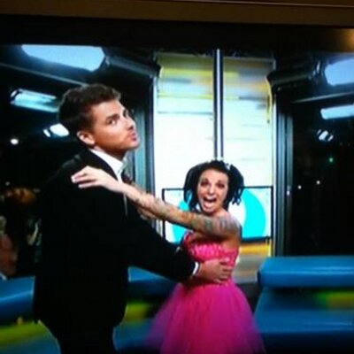 Profile Picture of Jesse And Phoebe (@PhoebeDateJesse) on Twitter