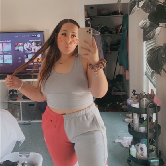 Profile Picture of Alex Jrolf (@alexjrolf01) on Poshmark
