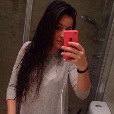 Profile Picture of Paula Sanchez† (@PaulaLuque18) on Twitter