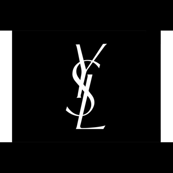 Profile Picture of Joseline Martinez (@joseline12) on Poshmark