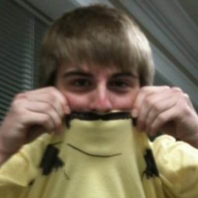 Profile Picture of Matt Smith (@robey03) on Twitter