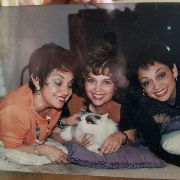 Profile Picture of Pamela Brattin (@mssiouxchic) on Poshmark