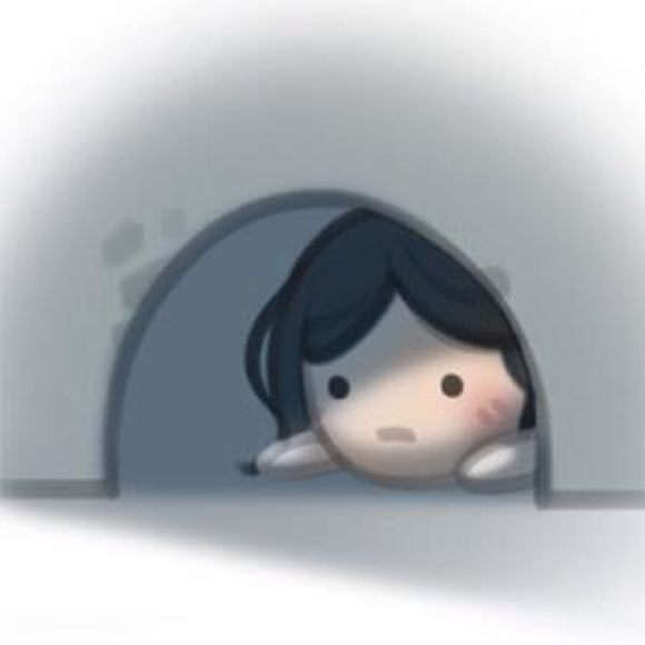 Profile Picture of Syn Loveless (@thelovelesssin) on Poshmark