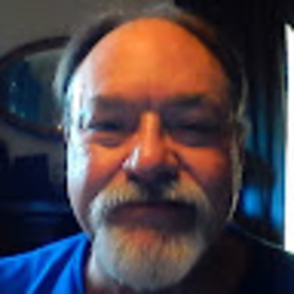 Profile Picture of Robert Munnerlyn (@rhmunnerlyn) on Poshmark