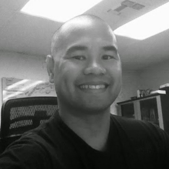 Profile Picture of Angelo Maglanoc (@anjing7) on Poshmark