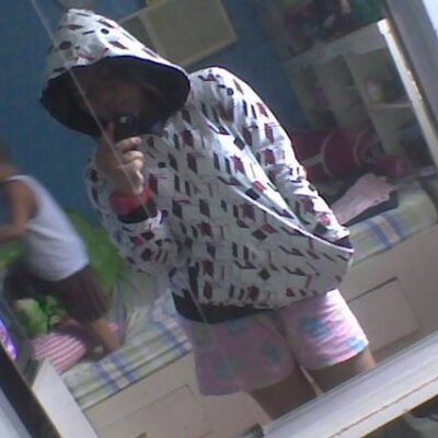 Profile Picture of Mariel Quijano (@taszmaniandevil) on Twitter