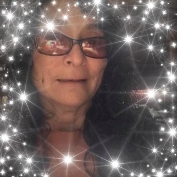 Profile Picture of Emma Calvelage (@taco_loca6969) on Poshmark