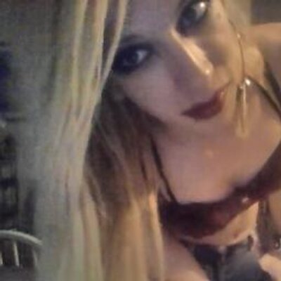 Profile Picture of Jennifer Braley (@FamousFilth) on Twitter