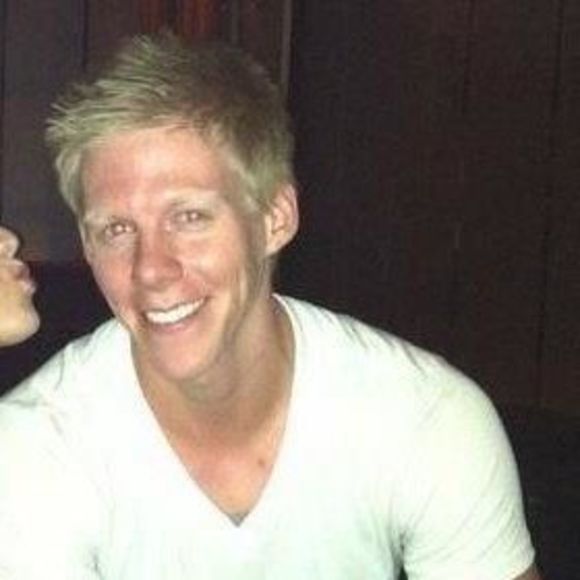Profile Picture of Mitch Harris (@mitchharris349) on Poshmark