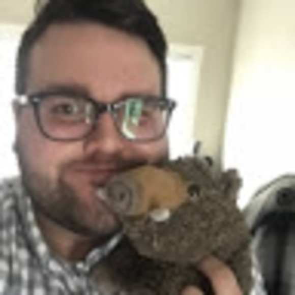 Profile Picture of Tyler Hoppe (@tylerchoppe) on Poshmark