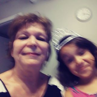 Suzanne Geoffroy Berthier - Facebook Profile Picture of Suzanne Geoffroy Berthier (@suzanne.geoffroyberthier) on Facebook