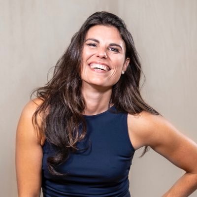 Profile Picture of Erica West (@e_joy_life) on Twitter