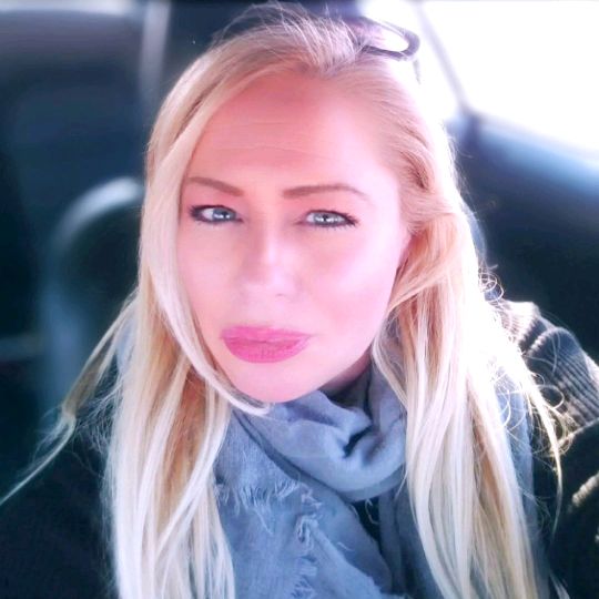 Profile Picture of Julie Ann Visser (@julieannvisser75) on Tiktok