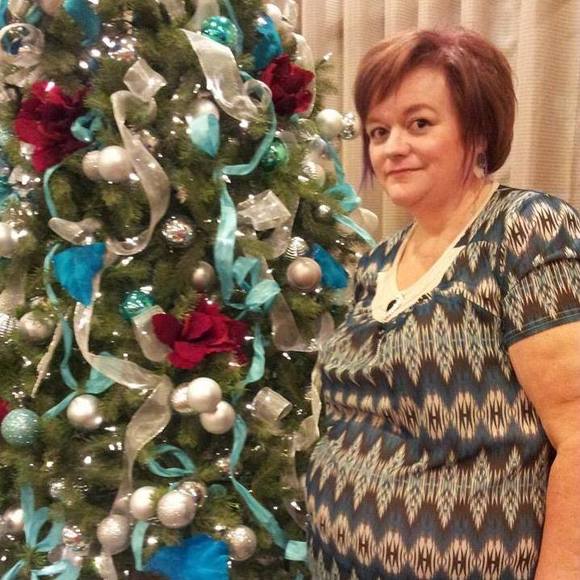 Profile Picture of Debbie Macburnie (@debmacb) on Poshmark