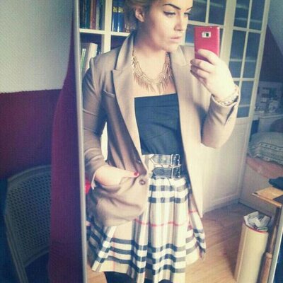 Profile Picture of Emily Zack (@emilyzack1) on Twitter